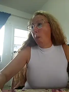 Snapshot of MILEIDE980 chatting on March 13, 2026, 11:59 am MILEIDE980 online show from March 13, 2026, 11:59 am