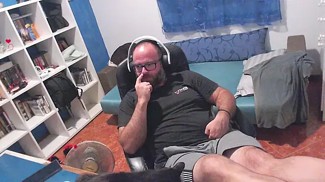 Snapshot of ravingr4d4 chatting on July 15, 2026, 9:55 pm ravingr4d4 online show from July 15, 2026, 9:55 pm