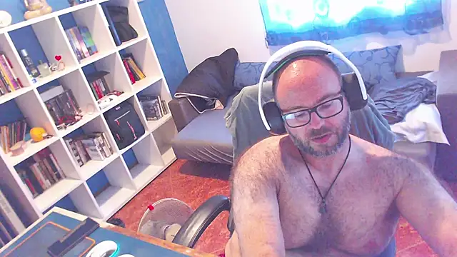 Snapshot of ravingr4d4 chatting on July 6, 2026, 1:18 pm ravingr4d4 online show from July 6, 2026, 1:18 pm
