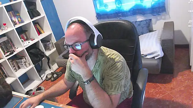 Snapshot of ravingr4d4 chatting on July 10, 2026, 8:14 am ravingr4d4 online show from July 10, 2026, 8:14 am