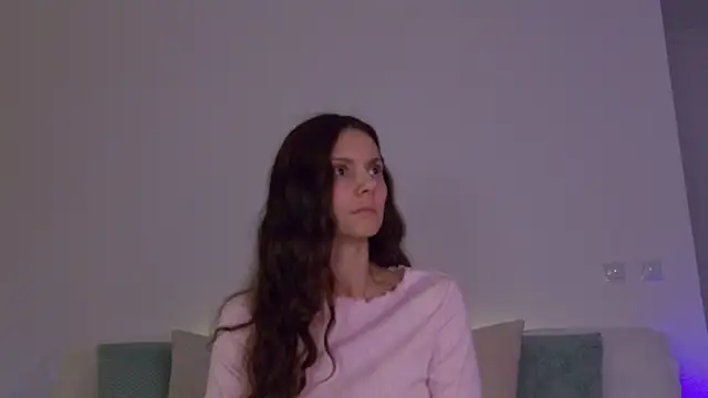 LilyRoselyn online show from October 15, 2025, 11:24 pm