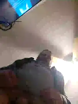 meuall3 online show from March 21, 2025, 2:51 pm