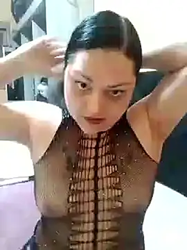 LilithRos3 online show from October 13, 2025, 9:59 pm