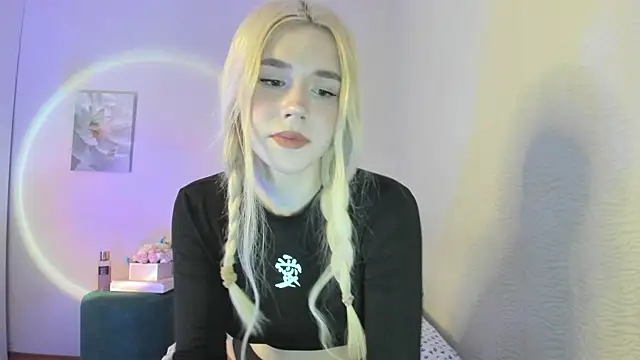 Alisa Black Star online show from March 23, 2026, 5:13 pm