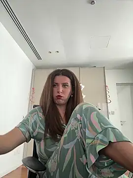 Snapshot of RoxxyDallas chatting on November 1, 2025, 9:03 am RoxxyDallas online show from November 1, 2025, 9:03 am