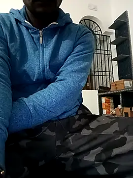 Snapshot of Graj648@xh chatting on November 23, 2025, 6:51 pm Graj648xh online show from November 23, 2025, 6:51 pm