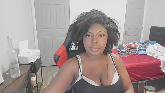 Snapshot of demi_xoxo chatting on October 17, 2025, 5:11 am demi xoxo online show from October 17, 2025, 5:11 am