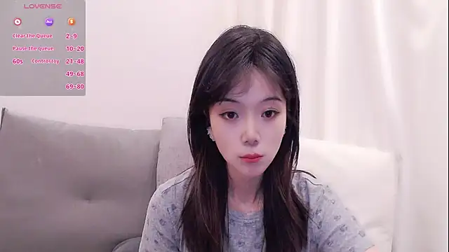Snapshot of Duludulu_007 chatting on July 5, 2026, 6:42 am Duludulu 007 online show from July 5, 2026, 6:42 am