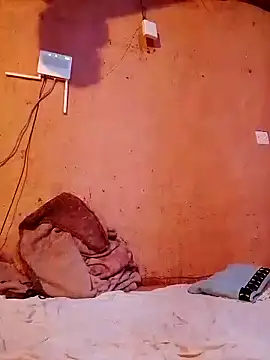 cute naimah online show from February 6, 2026, 6:15 pm