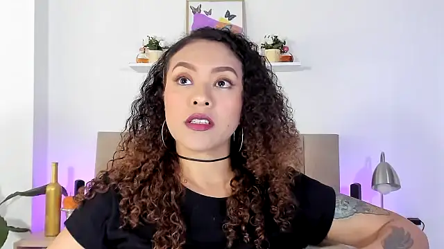 Zoe Gruber online show from February 1, 2026, 9:02 pm