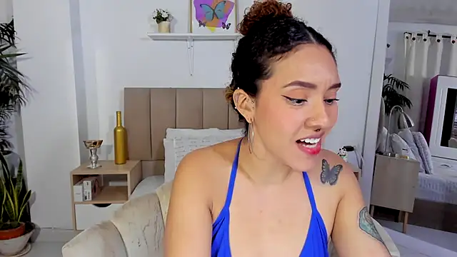 Zoe Gruber online show from July 26, 2026, 1:56 am