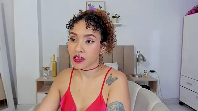 Zoe Gruber online show from July 4, 2026, 11:20 pm