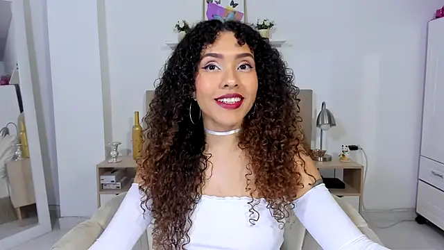 Snapshot of Zoe_Gruber chatting on June 2, 2026, 11:49 pm Zoe Gruber online show from June 2, 2026, 11:49 pm