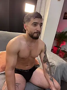 AndrewMartinez online show from November 4, 2025, 11:30 pm