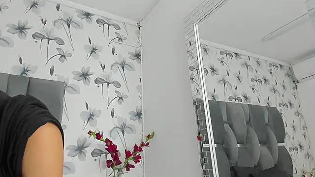 Snapshot of Ehotloveaxxx chatting on November 4, 2025, 1:15 pm Ehotloveaxxx online show from November 4, 2025, 1:15 pm