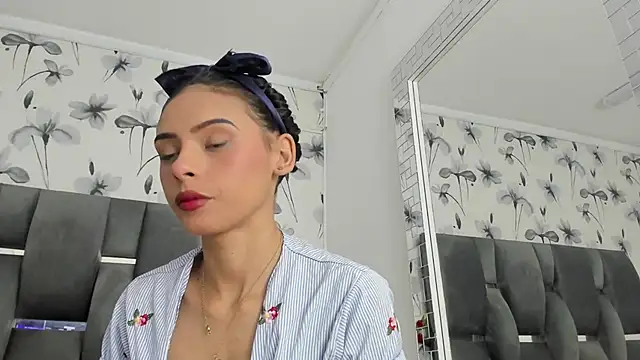 Snapshot of Ehotloveaxxx chatting on November 30, 2025, 3:35 pm Ehotloveaxxx online show from November 30, 2025, 3:35 pm