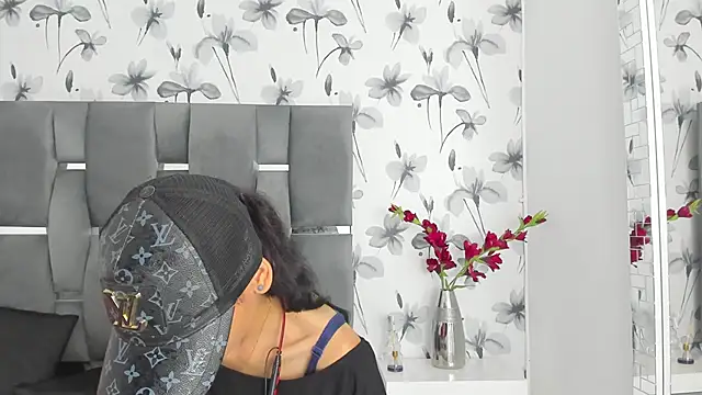 Snapshot of Ehotloveaxxx chatting on October 12, 2025, 1:12 pm Ehotloveaxxx online show from October 12, 2025, 1:12 pm