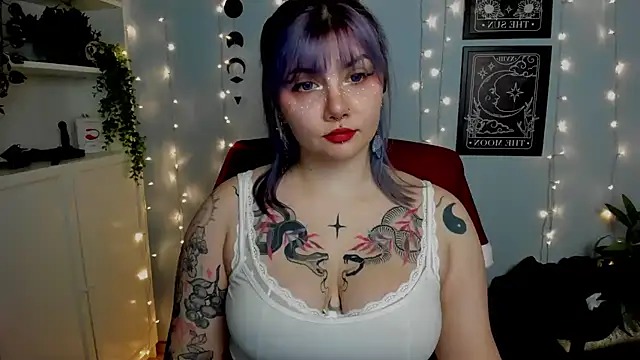 GabbiePerfect online show from December 16, 2025, 9:41 pm