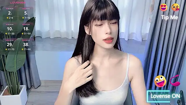 Snapshot of Aurora_99 chatting on September 24, 2025, 11:32 pm Aurora 99 online show from September 24, 2025, 11:32 pm