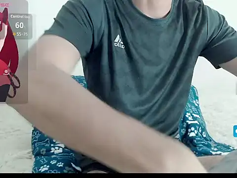Snapshot of juan_stiven chatting on April 11, 2026, 1:37 pm juan stiven online show from April 11, 2026, 1:37 pm