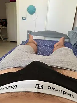 hey  boy online show from August 3, 2026, 9:37 am