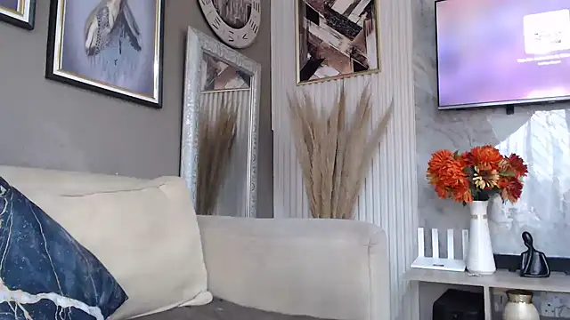 ThickyMinajxx online show from March 1, 2026, 5:07 am