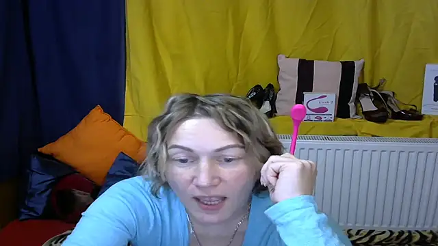 Snapshot of wLESLYMOSw chatting on January 17, 2025, 3:11 pm wLESLYMOSw online show from January 17, 2025, 3:11 pm