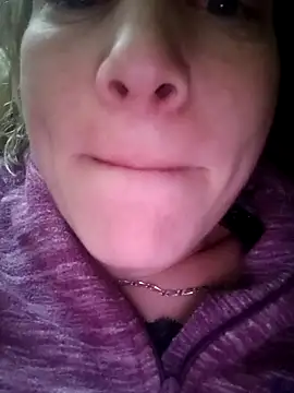 Snapshot of wLESLYMOSw chatting on January 19, 2025, 8:50 am wLESLYMOSw online show from January 19, 2025, 8:50 am