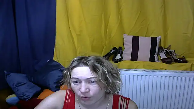 Snapshot of wLESLYMOSw chatting on January 18, 2025, 9:45 am wLESLYMOSw online show from January 18, 2025, 9:45 am