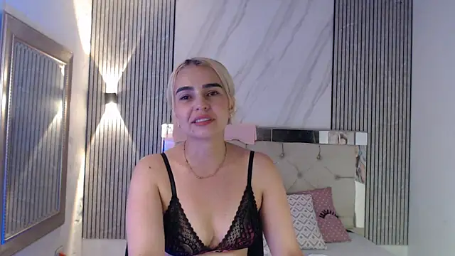 Snapshot of ashley__tylor chatting on June 22, 2026, 3:25 am ashley tylor online show from June 22, 2026, 3:25 am