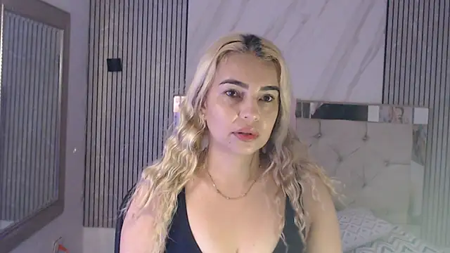 Snapshot of ashley__tylor chatting on June 25, 2026, 3:28 pm ashley tylor online show from June 25, 2026, 3:28 pm