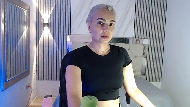 Snapshot of ashley__tylor chatting on July 11, 2026, 7:47 pm ashley tylor online show from July 11, 2026, 7:47 pm