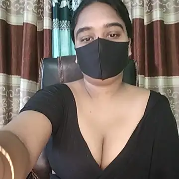 Snapshot of Kotha_-Moni chatting on October 21, 2025, 12:32 am Kotha -Moni online show from October 21, 2025, 12:32 am