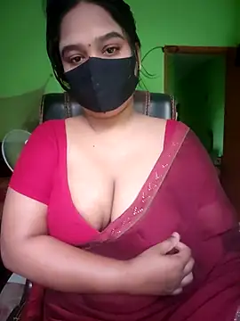 Snapshot of Kotha_-Moni chatting on April 25, 2026, 12:13 am Kotha -Moni online show from April 25, 2026, 12:13 am