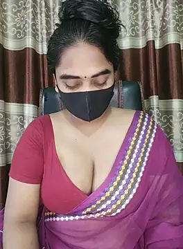 Snapshot of Kotha_-Moni chatting on October 1, 2025, 1:33 am Kotha -Moni online show from October 1, 2025, 1:33 am