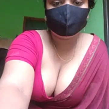 Snapshot of Kotha_-Moni chatting on November 21, 2025, 1:04 am Kotha -Moni online show from November 21, 2025, 1:04 am