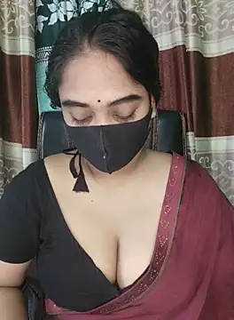 Snapshot of Kotha_-Moni chatting on September 21, 2025, 1:22 am Kotha -Moni online show from September 21, 2025, 1:22 am