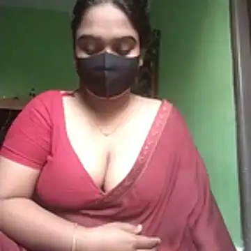 Snapshot of Kotha_-Moni chatting on November 25, 2025, 12:44 am Kotha -Moni online show from November 25, 2025, 12:44 am