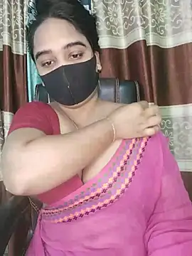 Snapshot of Kotha_-Moni chatting on September 15, 2025, 12:33 am Kotha -Moni online show from September 15, 2025, 12:33 am