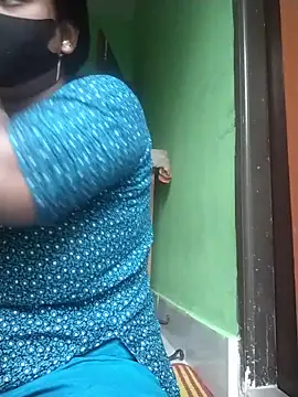 Snapshot of Kotha_-Moni chatting on January 17, 2025, 1:15 am Kotha -Moni online show from January 17, 2025, 1:15 am