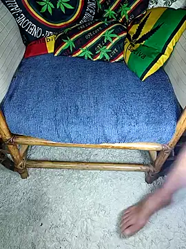 Snapshot of Bbboy42 chatting on December 1, 2025, 9:59 pm Bbboy42 online show from December 1, 2025, 9:59 pm