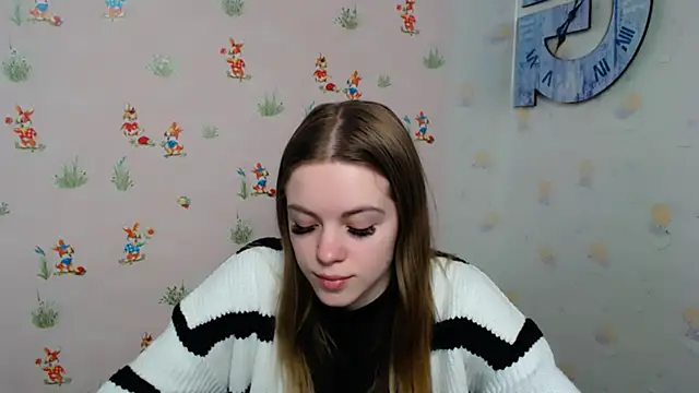 AliceFlirtt  online show from February 21, 2025, 3:21 pm