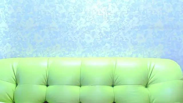 Vanessa Florence online show from July 4, 2026, 1:23 am