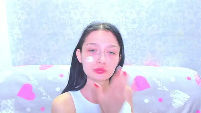 Vanessa Florence online show from July 16, 2026, 1:24 am