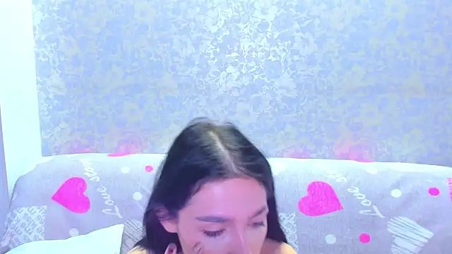 Vanessa Florence online show from April 23, 2026, 1:12 am
