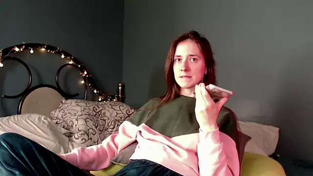 Snapshot of wow__kelly chatting on May 29, 2026, 3:40 pm wow kelly online show from May 29, 2026, 3:40 pm