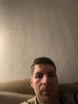 Snapshot of Ricoleckt chatting on February 11, 2025, 5:18 pm Ricoleckt online show from February 11, 2025, 5:18 pm
