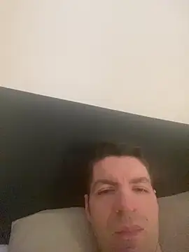 Snapshot of Ricoleckt chatting on February 27, 2025, 7:41 am Ricoleckt online show from February 27, 2025, 7:41 am