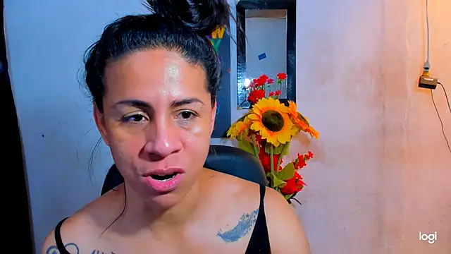juanblakbigcock online show from April 27, 2026, 5:22 pm