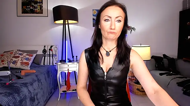 Snapshot of MissAliciaFD chatting on December 4, 2025, 9:19 am MissAliciaFD online show from December 4, 2025, 9:19 am